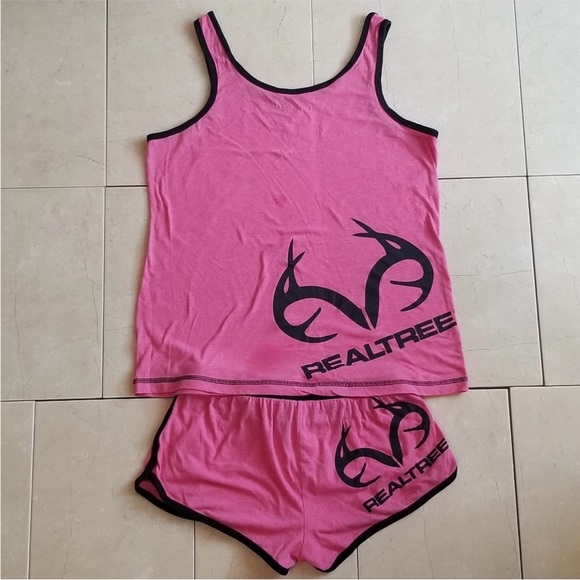 Realtree Pink and Black Pajama Set with Sporty Design - Picture 1 of 2